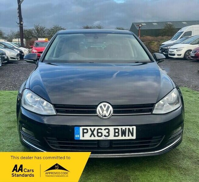 View our VOLKSWAGEN GOLF