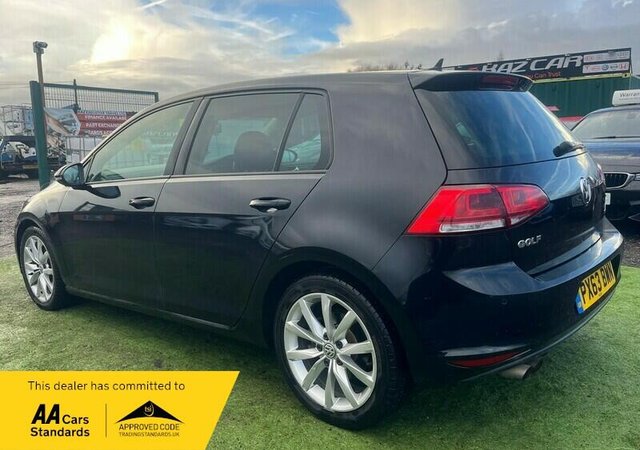 View our VOLKSWAGEN GOLF