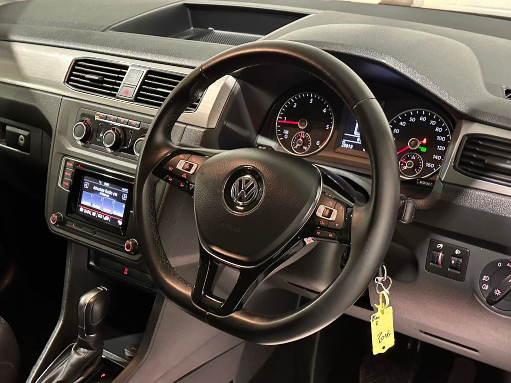 USED 2021 21 VOLKSWAGEN CADDY LIFE 2.0 TDI MPV 5dr Diesel DSG Euro 6 (s/s) (102 ps) WAV/ ideal for day van conversion  