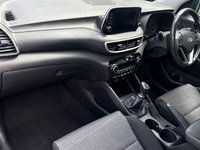 USED 2018 68 HYUNDAI TUCSON 1.6 GDi SE Nav SUV 5dr Petrol Manual Euro 6 (s/s) (132 ps) + SERVICE HISTORY + 17" ALLOY WHEELS + SIX (6) SPEED MANUAL GEARBOX + DAYTIME RUNNING LIGHTS + SATELLITE NAVIGATION + TOW BAR + AUTO HEADLIGHTS + REAR PARKING SENSORS + REAR CAMERA + DUAL CLIMATE CONTROL + CRUISE CONTROL + BLUETOOTH / TELEPHONE PREPARATION + RADIO / USB / DAB / MP3 PLAYER + MUCH MUCH MORE...
