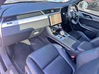 USED 2022 22 JAGUAR F-PACE 3.0 D300 MHEV R-Dynamic SE SUV 5dr Diesel Auto AWD Euro 6 (s/s) (300 ps) A BEAUTIFUL EXAMPLE IN EVERY ASPECT