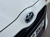 USED 2022 22 TOYOTA YARIS 1.5 VVT-h Design Hatchback 5dr Petrol Hybrid E-CVT Euro 6 (s/s) (116 ps) FULL SERVICE HISTORY