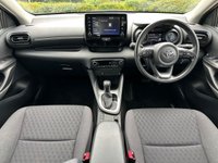 USED 2022 22 TOYOTA YARIS 1.5 VVT-h Design Hatchback 5dr Petrol Hybrid E-CVT Euro 6 (s/s) (116 ps) FULL SERVICE HISTORY