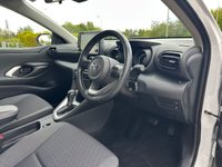 USED 2022 22 TOYOTA YARIS 1.5 VVT-h Design Hatchback 5dr Petrol Hybrid E-CVT Euro 6 (s/s) (116 ps) FULL SERVICE HISTORY