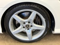 USED 2015 64 MERCEDES-BENZ SLK 1.8 SLK200 AMG Sport Convertible 2 Door Petrol G-Tronic+ Euro 5 (s/s) (184 ps) 10 MERCEDES SERVICES - 42,917 MILES