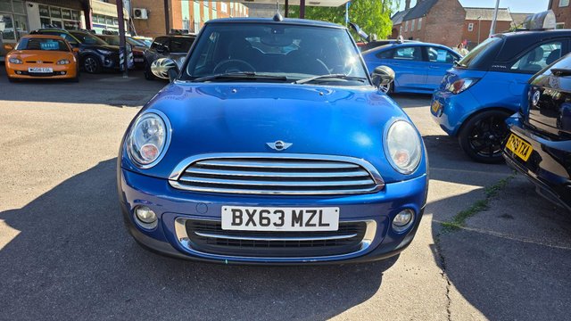 View our MINI CONVERTIBLE