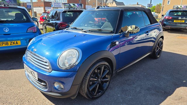 View our MINI CONVERTIBLE