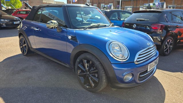 View our MINI CONVERTIBLE