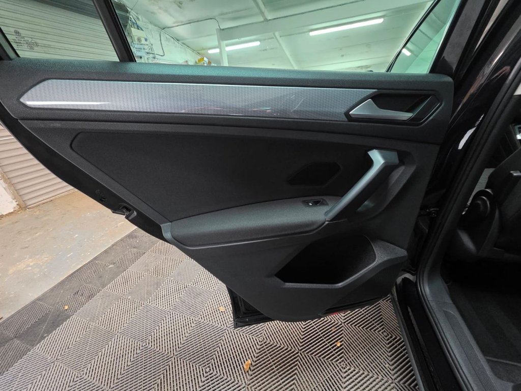 USED 2023 23 VOLKSWAGEN TIGUAN 1.5 TSI Life SUV 5dr Petrol DSG Euro 6 (s/s) (150 ps) Bluetooth - SatNav - Sensors!