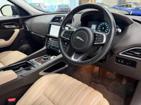 USED 2017 67 JAGUAR F-PACE 2.0 P250i Portfolio SUV 5dr Petrol Auto AWD Euro 6 (s/s) (250 ps) FIXED PANORAMIC ROOF + HEATED STEERING WHEEL + DIGITAL DASHBOARD + REAR-VIEW CAMERA