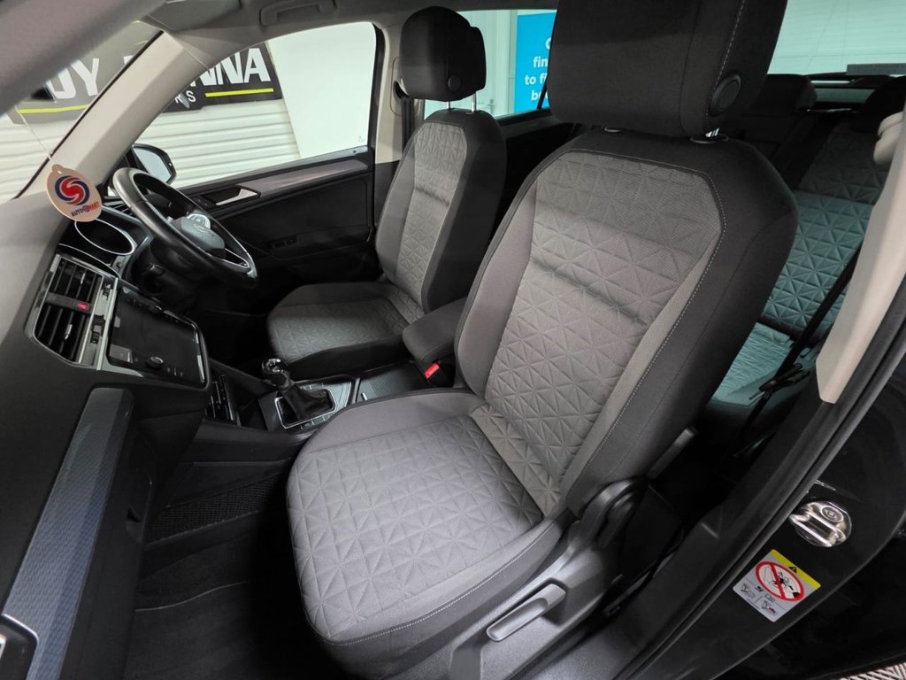 USED 2022 22 VOLKSWAGEN TIGUAN 1.5 TSI Life SUV 5dr Petrol Manual Euro 6 (s/s) (150 ps) Bluetooth - SatNav - Sensors!