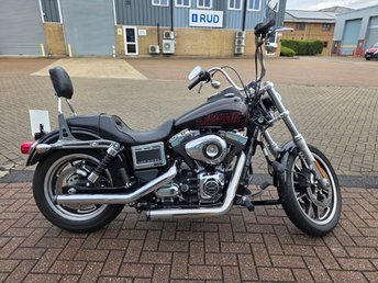 View our HARLEY-DAVIDSON DYNA