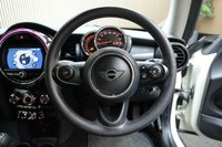 USED 2020 70 MINI HATCH 1.5 Cooper Classic Hatchback 3dr Petrol Manual Euro 6 (s/s) (136 ps) AMBIENT LIGHTING BLACK ROOF/MIRRORS