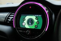USED 2020 70 MINI HATCH 1.5 Cooper Classic Hatchback 3dr Petrol Manual Euro 6 (s/s) (136 ps) AMBIENT LIGHTING BLACK ROOF/MIRRORS