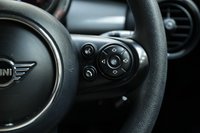 USED 2020 70 MINI HATCH 1.5 Cooper Classic Hatchback 3dr Petrol Manual Euro 6 (s/s) (136 ps) AMBIENT LIGHTING BLACK ROOF/MIRRORS
