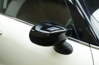 USED 2020 70 MINI HATCH 1.5 Cooper Classic Hatchback 3dr Petrol Manual Euro 6 (s/s) (136 ps) AMBIENT LIGHTING BLACK ROOF/MIRRORS