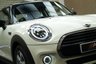 USED 2020 70 MINI HATCH 1.5 Cooper Classic Hatchback 3dr Petrol Manual Euro 6 (s/s) (136 ps) AMBIENT LIGHTING BLACK ROOF/MIRRORS