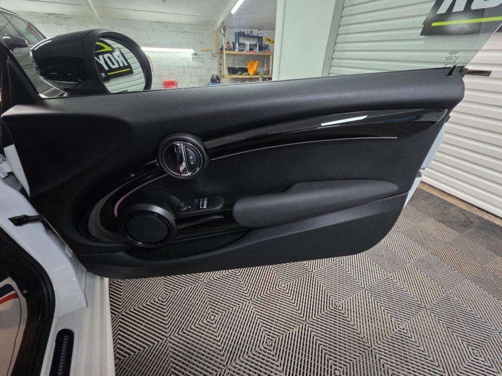 USED 2023 23 MINI HATCH 1.5 Cooper Sport Hatchback 3dr Petrol Steptronic Euro 6 (s/s) (136 ps) SatNav - Parking Sensors!