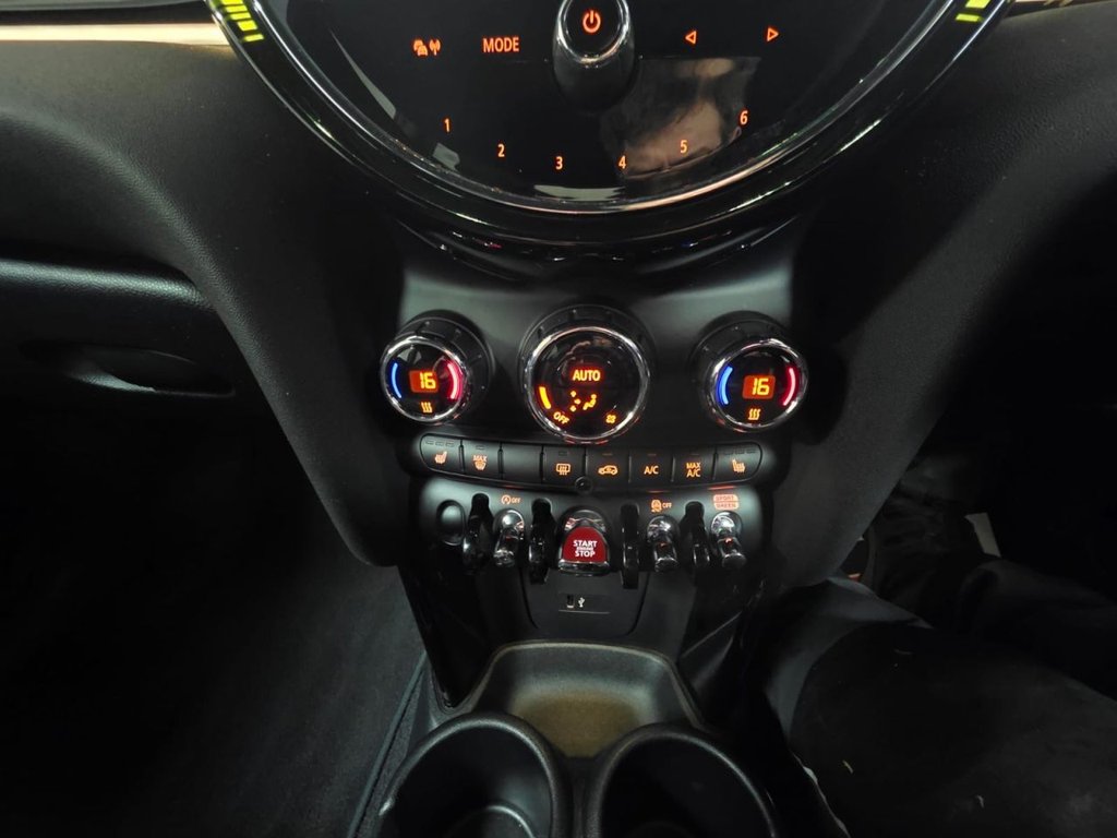 USED 2023 23 MINI HATCH 1.5 Cooper Sport Hatchback 3dr Petrol Steptronic Euro 6 (s/s) (136 ps) SatNav - Parking Sensors!