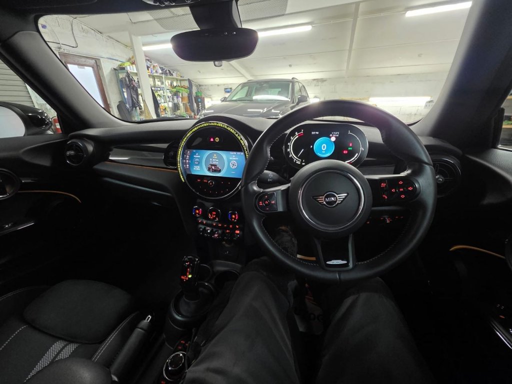 USED 2023 23 MINI HATCH 1.5 Cooper Sport Hatchback 3dr Petrol Steptronic Euro 6 (s/s) (136 ps) SatNav - Parking Sensors!