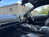 USED 2016 66 PORSCHE CAYENNE 4.2 TD V8 S SUV 5dr Diesel TiptronicS 4WD Euro 5 (s/s) (385 ps) 