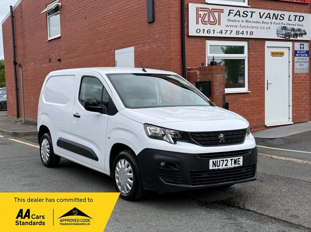 View our PEUGEOT PARTNER