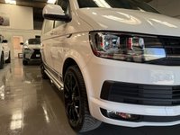 USED 2017 67 VOLKSWAGEN TRANSPORTER 2.0 TDI T32 BlueMotion Tech Highline Kombi Double Cab 5dr Diesel Manual FWD SWB Euro 6 (s/s) (150 ps) 