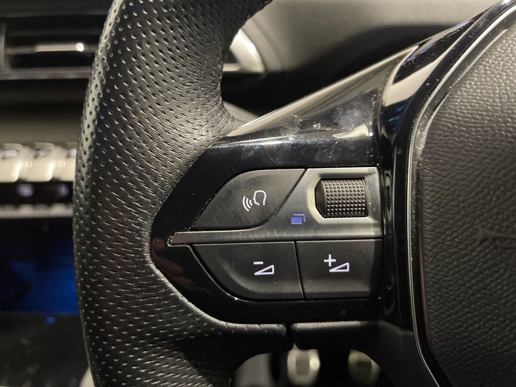 USED 2022 71 PEUGEOT 3008 1.2 PureTech GT SUV 5dr Petrol Manual Euro 6 (s/s) (130 ps) 
