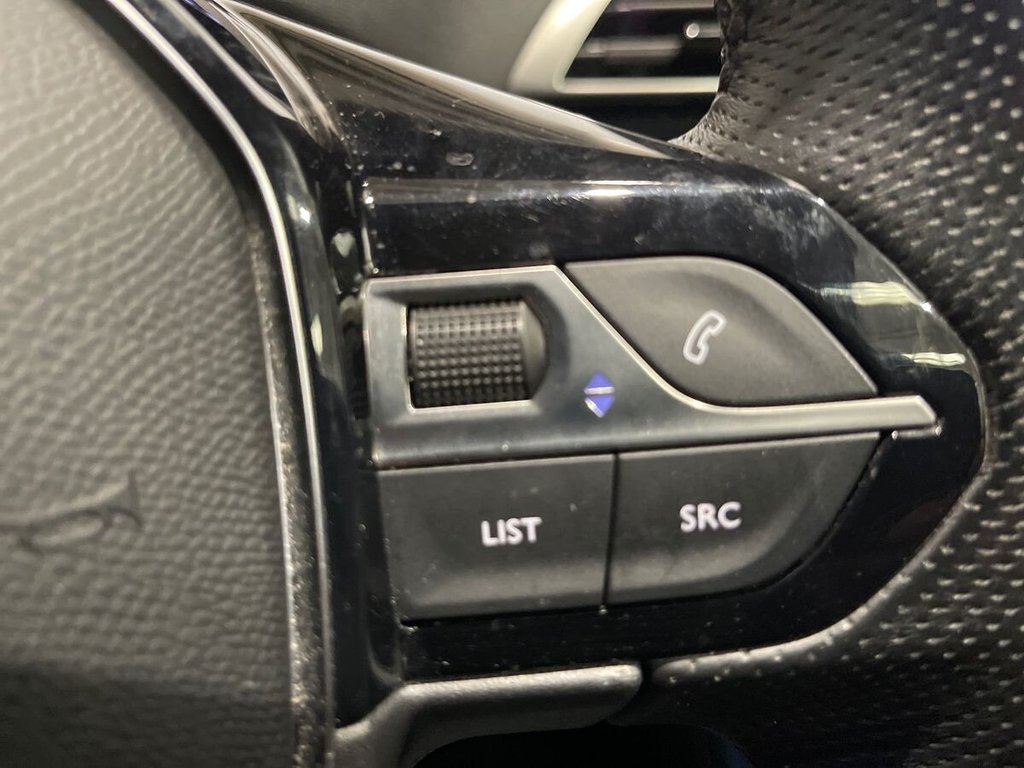 USED 2022 71 PEUGEOT 3008 1.2 PureTech GT SUV 5dr Petrol Manual Euro 6 (s/s) (130 ps) 
