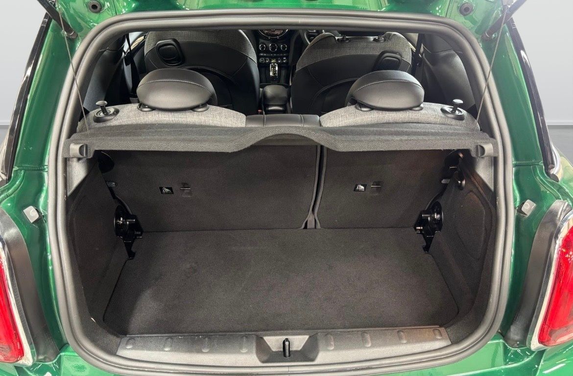 USED 2022 22 MINI Electric Hatch Cooper SE 32.6kWh Level 2 Hatchback 3dr Electric Auto (184 ps) 