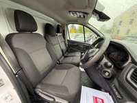 USED 2023 23 RENAULT TRAFIC 2.0 dCi Blue SL28 Business+ Panel Van 5dr Diesel Manual L1 H1 Euro 6 (s/s) (130 ps) **FINANCE ME FOR UP TO 5 YEARS**