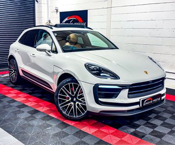 View our PORSCHE MACAN