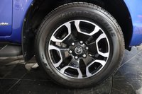 USED 2024 24 TOYOTA HI-LUX 2.8 D-4D Invincible Pickup Double Cab 4dr Auto 4WD (APPLE CAR PLAY) 