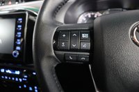 USED 2024 24 TOYOTA HI-LUX 2.8 D-4D Invincible Pickup Double Cab 4dr Auto 4WD (APPLE CAR PLAY) 