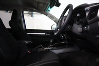 USED 2024 24 TOYOTA HI-LUX 2.8 D-4D Invincible Pickup Double Cab 4dr Auto 4WD (APPLE CAR PLAY) 