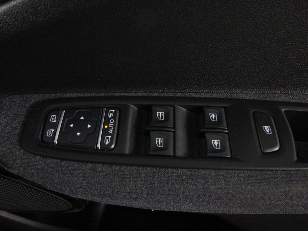 USED 2021 21 RENAULT ZOE R135 52kWh GT Line Hatchback 5dr Electric Auto (i, Rapid Charge) (134 bhp) 