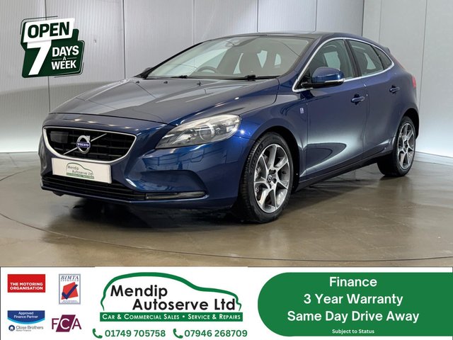 View our VOLVO V40