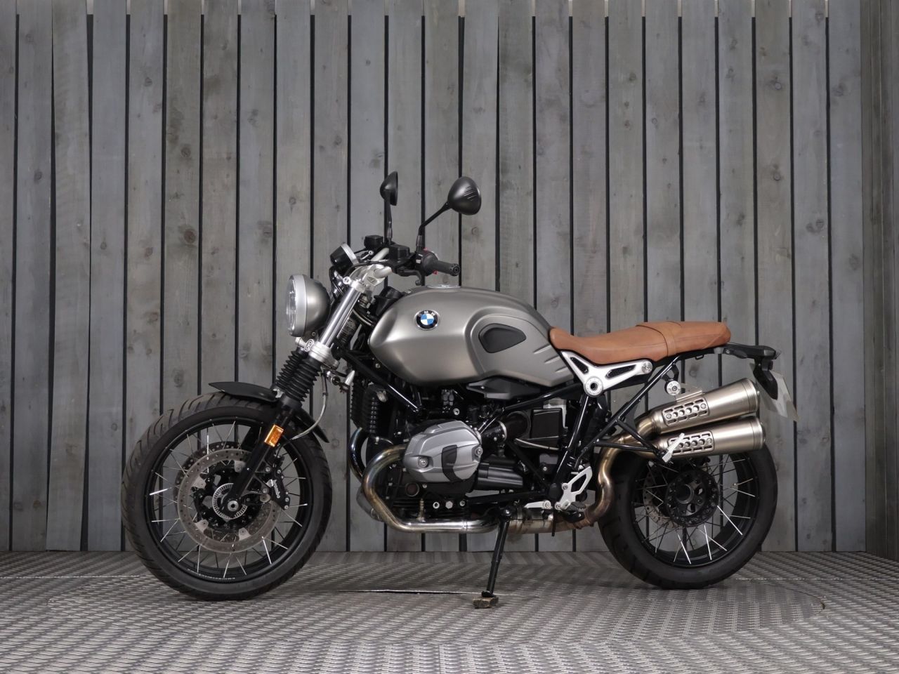 BMW R NINET SCRAMBLER