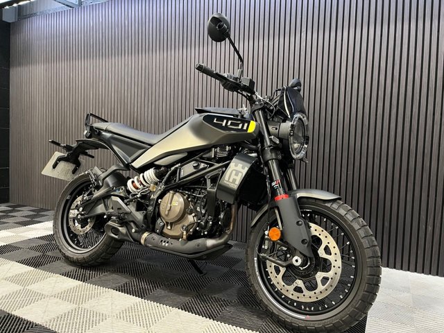 View our HUSQVARNA SVARTPILEN 401