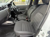 USED 2019 19 DACIA DUSTER 1.6 SCe Prestige SUV 5dr Petrol Manual Euro 6 (s/s) (115 ps) Two Owners 42000 Miles Full History+Bluetooth+Navigation+More