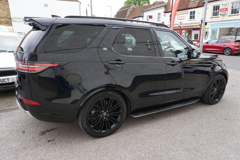 USED 2020 20 LAND ROVER DISCOVERY 3.0 SD V6 Landmark Edition Auto 4WD Euro 6 (s/s) 5dr ONE YEAR LANDROVER WARRANTY