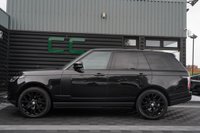 USED 2020 20 LAND ROVER RANGE ROVER 3.0 SD V6 Vogue Auto 4WD Euro 6 (s/s) 5dr Pan Roof | Meridian Speakers