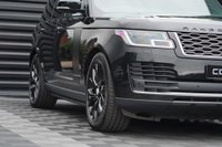 USED 2020 20 LAND ROVER RANGE ROVER 3.0 SD V6 Vogue Auto 4WD Euro 6 (s/s) 5dr Pan Roof | Meridian Speakers