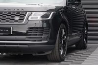 USED 2020 20 LAND ROVER RANGE ROVER 3.0 SD V6 Vogue Auto 4WD Euro 6 (s/s) 5dr Pan Roof | Meridian Speakers