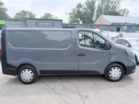 USED 2022 22 RENAULT TRAFIC Grey 2.0 dCi Blue SL28 Business van, 74,200 miles, Euro 6, ULEZ compliant, 6-Speed manual, Bluetooth, Cruise Control, DAB. Plus VAT @ 20%! This 2022 Renault Trafic boasts a full service history, with its last service completed on 26th June 2025 at 66,949 miles, offering peace of mind for its next owner. This dCi Blue SL28 Business L1 H1 model is powered by an efficient 2.0 litre diesel engine, meeting Euro 6 emission standards and benefiting from low CO2 emissions. The Business trim level includes a DAB radio with Bluetooth connectivity, a USB socket, and an AUX input, ensuring you stay connected and entertained on every journey. F