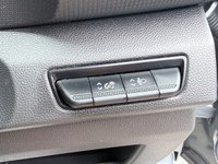 USED 2022 22 RENAULT TRAFIC Grey 2.0 dCi Blue SL28 Business van, 74,200 miles, Euro 6, ULEZ compliant, 6-Speed manual, Bluetooth, Cruise Control, DAB. Plus VAT @ 20%! This 2022 Renault Trafic boasts a full service history, with its last service completed on 26th June 2025 at 66,949 miles, offering peace of mind for its next owner. This dCi Blue SL28 Business L1 H1 model is powered by an efficient 2.0 litre diesel engine, meeting Euro 6 emission standards and benefiting from low CO2 emissions. The Business trim level includes a DAB radio with Bluetooth connectivity, a USB socket, and an AUX input, ensuring you stay connected and entertained on every journey. F