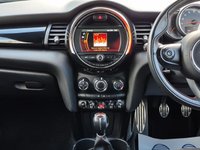 USED 2021 21 MINI HATCH 1.5 Cooper Sport 3dr  ** Privacy Glass Upgrade + Full Service History **