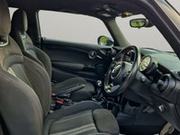 USED 2021 21 MINI HATCH 1.5 Cooper Sport 3dr  ** Privacy Glass Upgrade + Full Service History **