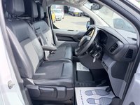 USED 2021 21 PEUGEOT EXPERT White 2.0 BlueHDi Euro 6 panel van, 22,700 miles, ULEZ compliant, 6-Speed manual, A/C, Bluetooth, Cruise control, Rear sensors. Plus VAT @ 20%! This 2021 Peugeot Expert 2.0 BlueHDi 1400 Professional Standard Panel Van MWB Euro 6 (s/s) 6dr boasts exceptionally low mileage for its age, having covered just 22,700 miles, and has been owned by only one careful owner. This professional panel van is equipped with a robust 2.0L BlueHDi diesel engine and meets Euro 6 emissions standards. Notable features include the Visibility Pack with automatic headlights, air conditioning for a comfortable cabin environment, and rear parking sensors to aid ma