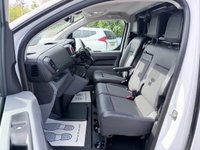USED 2021 21 PEUGEOT EXPERT White 2.0 BlueHDi Euro 6 panel van, 22,700 miles, ULEZ compliant, 6-Speed manual, A/C, Bluetooth, Cruise control, Rear sensors. Plus VAT @ 20%! This 2021 Peugeot Expert 2.0 BlueHDi 1400 Professional Standard Panel Van MWB Euro 6 (s/s) 6dr boasts exceptionally low mileage for its age, having covered just 22,700 miles, and has been owned by only one careful owner. This professional panel van is equipped with a robust 2.0L BlueHDi diesel engine and meets Euro 6 emissions standards. Notable features include the Visibility Pack with automatic headlights, air conditioning for a comfortable cabin environment, and rear parking sensors to aid ma